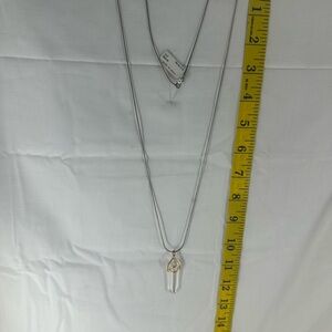 Elegant Silver Pendant Necklace